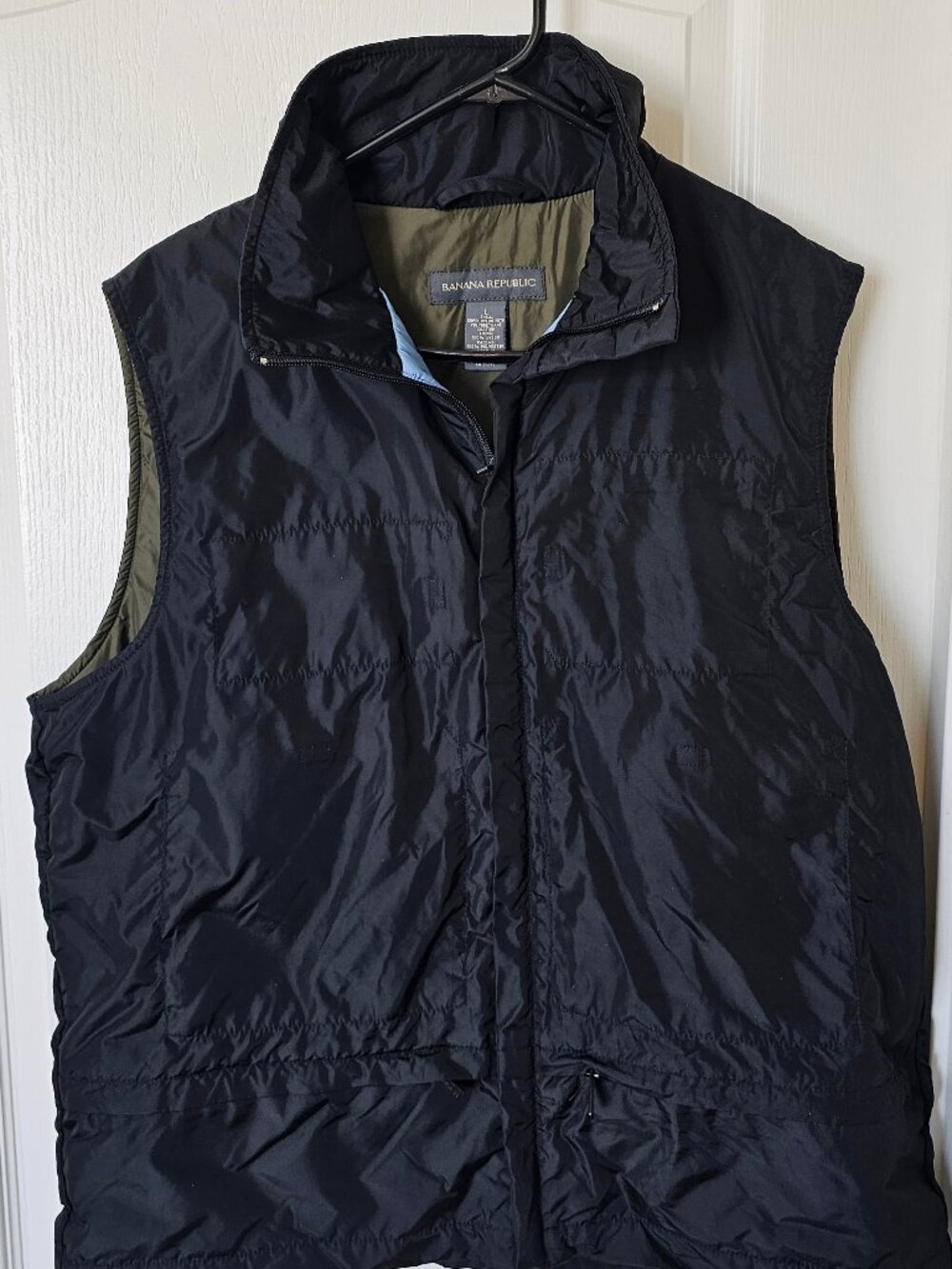 Banana Republic Full Zip Performance Vest | Size: L | Black/Olive | Gently Used